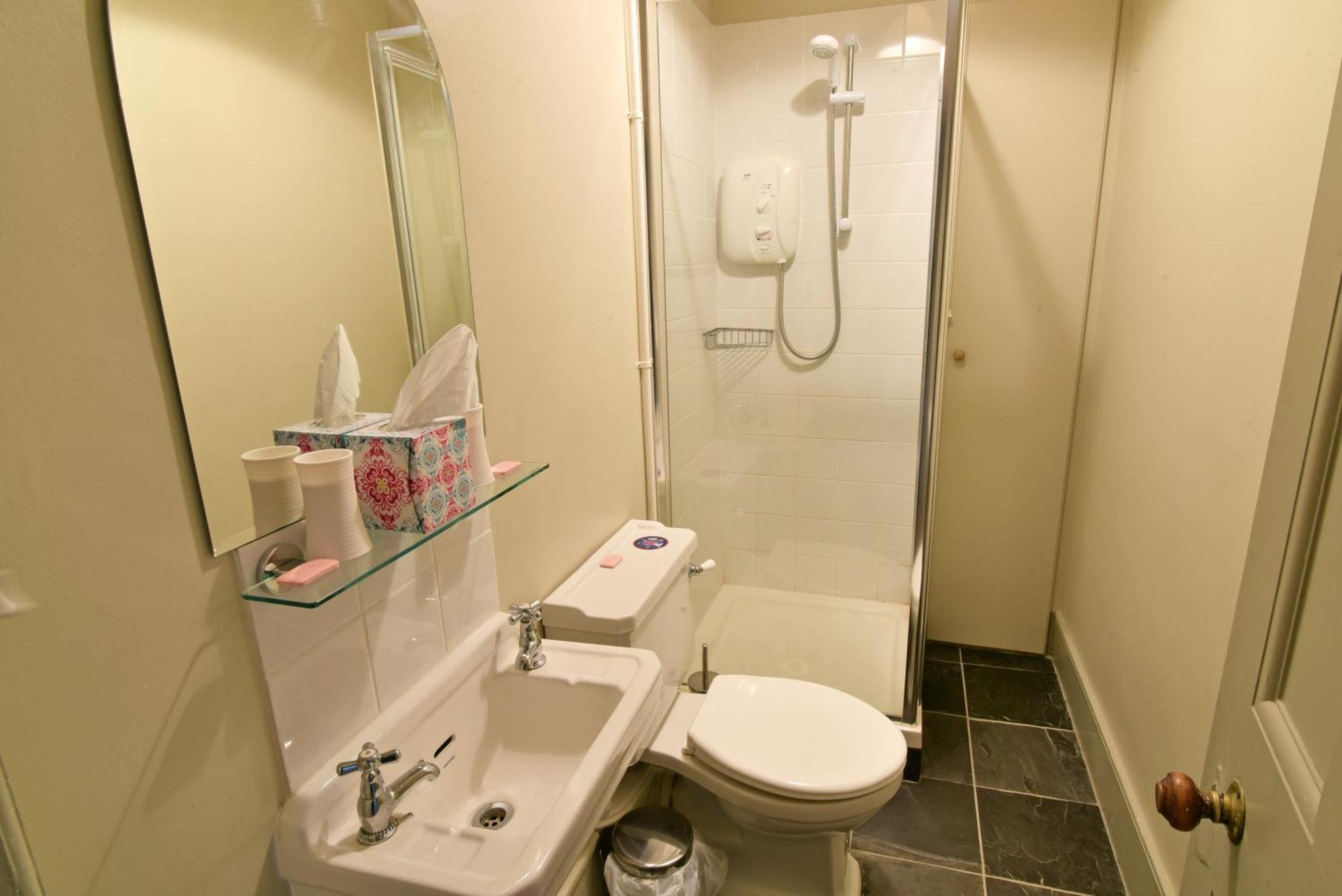 Gardeners Cottage Chesthill Ngoại thất bức ảnh